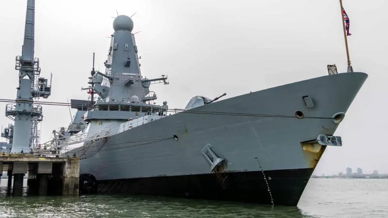 Britanya, NATO'ya 'tamamlayıcı' olarak dokuz Avrupa ülkesiyle ortak bir deniz gücü oluşturacak