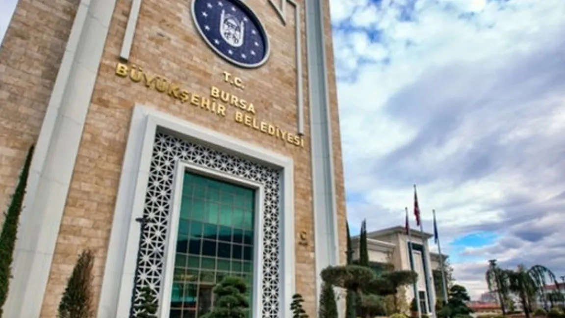 Bursa’daki ‘usulsüzlük’ ve ‘rüşvet’ soruşturmasında serbest kalan 5 şüpheliye yakalama kararı