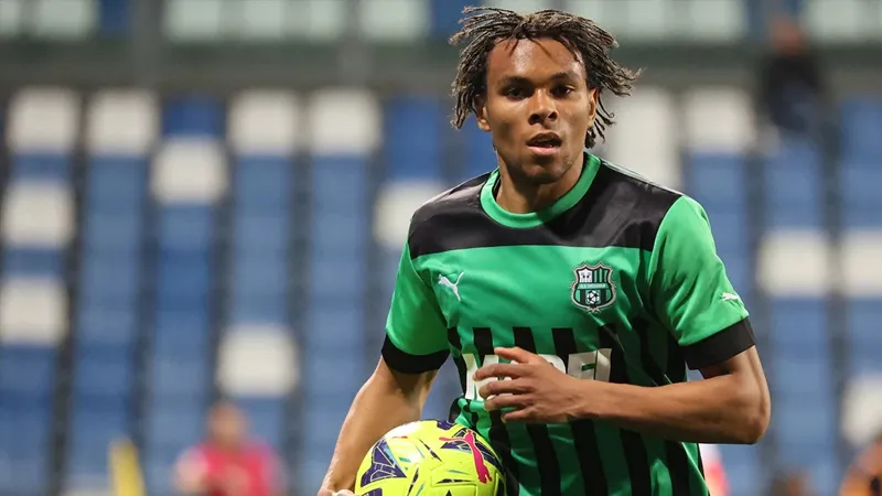 Sassuolo'dan Armand Lauriente için Beşiktaş'a yanıt