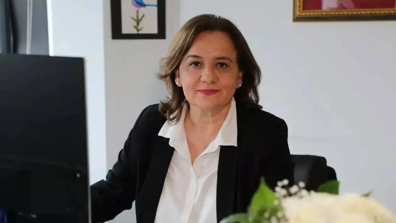 T24 yazarı Çiğdem Toker’e Ekonomi Muhabirleri Derneği 2025 Altın Kalem Ödülü