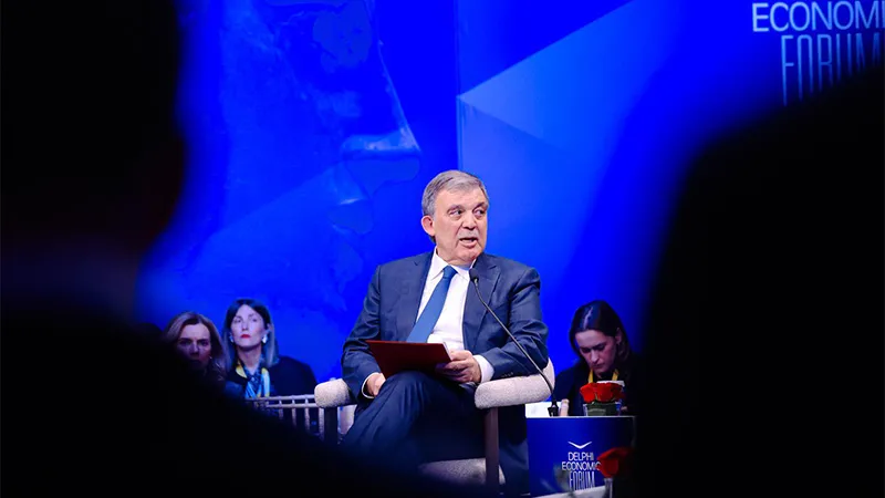11. Cumhurbaşkanı Abdullah Gül, Yunanistan'daki Delfi Ekonomi Forumu'na katıldı