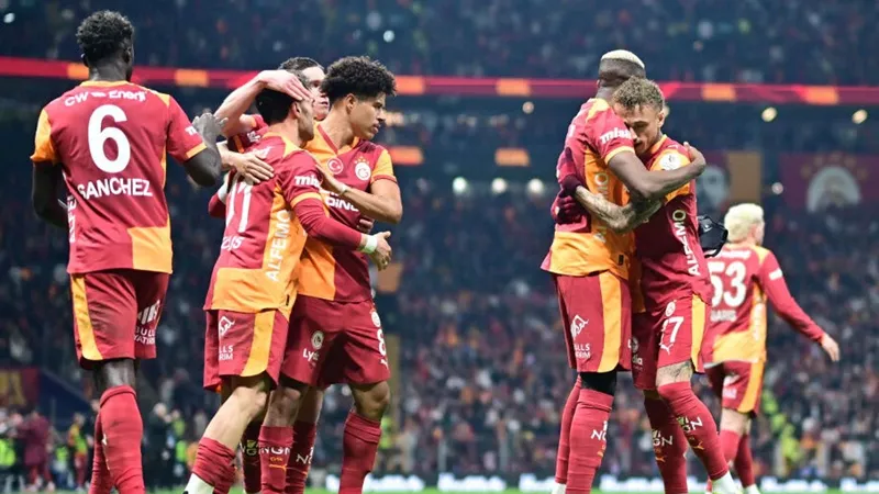 RT @T24spor: Lider Galatasaray, Trabzonspor deplasmanında