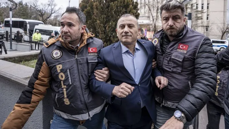 Gülistan Doku soruşturması | Eski Tunceli Valisi Tuncay Sonel, 4 ayrı suçtan tutuklandı!