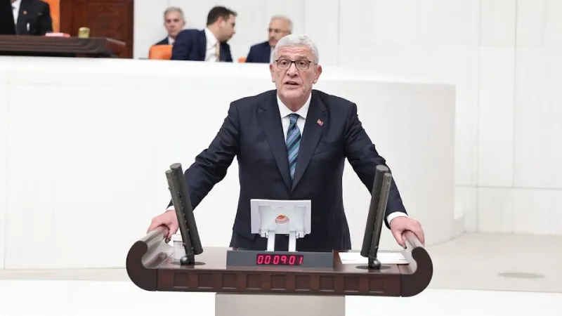 Müsavat Dervişoğlu, 23 Nisan özel oturumunda okul saldırılarını konuştu: Hepimiz için ağır bir mağlubiyettir