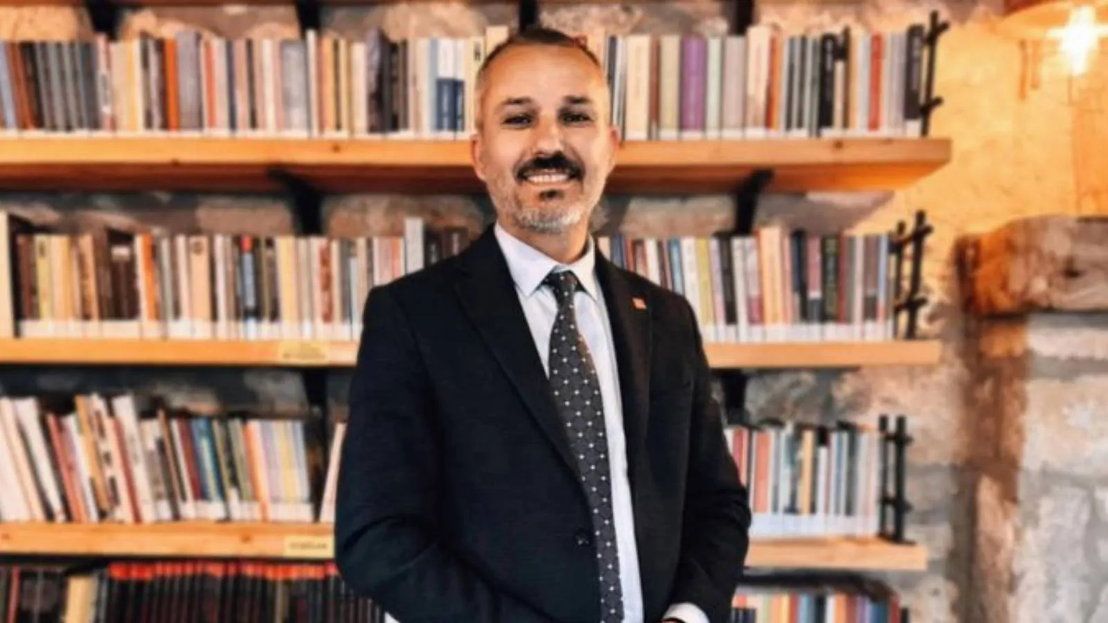 Datça'da CHP'li Meclis Üyesi gözaltına alındı