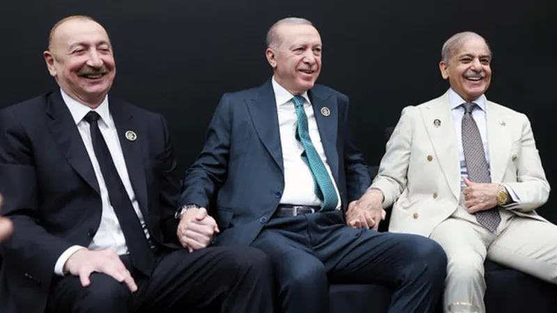 Pakistan Büyükelçiliği'nden Aliyev, Erdoğan ve Şerif'li paylaşım: Kardeşler