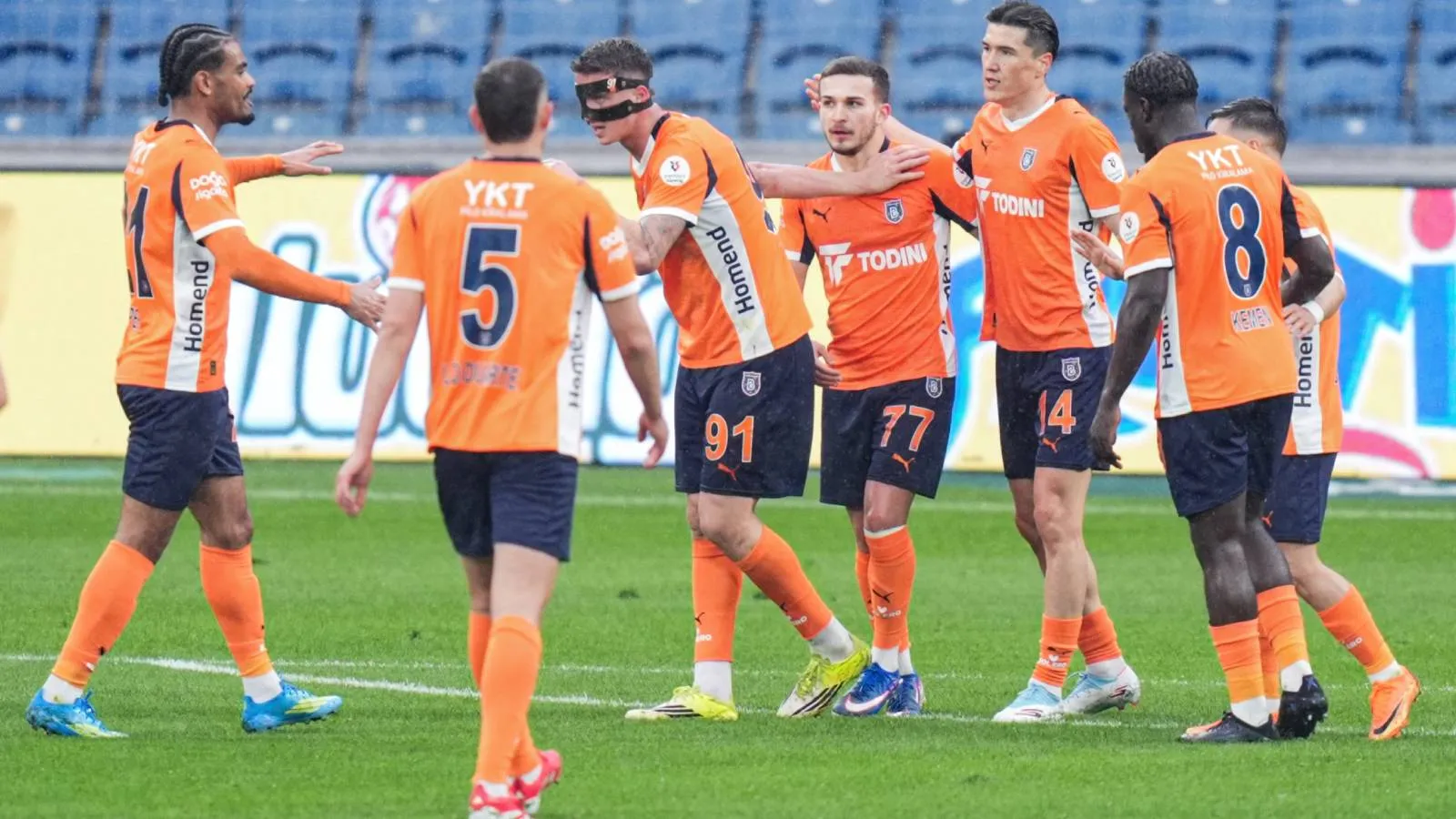 Başakşehir, Süper Lig'de Samsunspor'u ağırlayacak