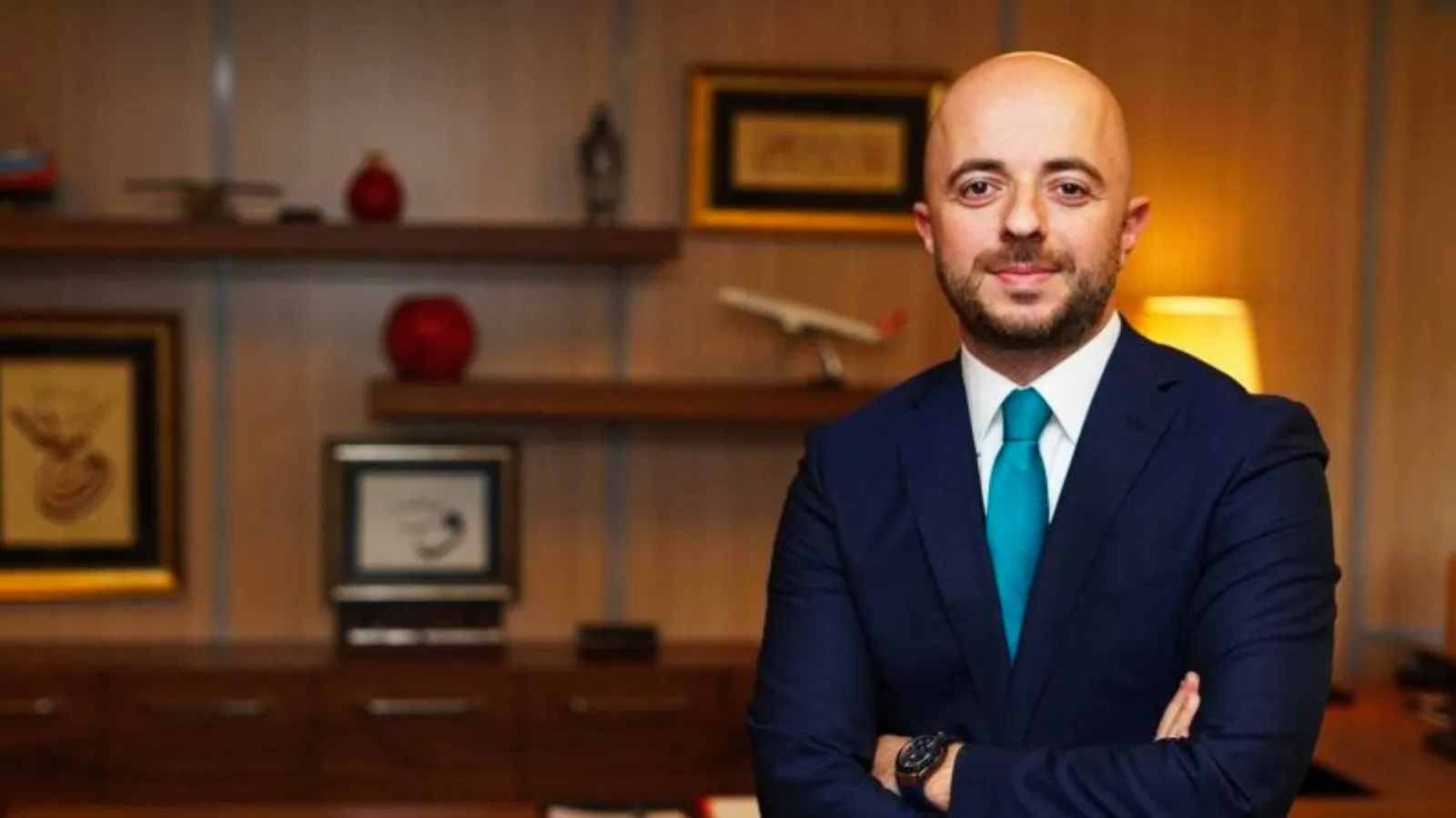 Türk Hava Yolları yönetiminde kritik değişiklik; Genel Müdür Bilal Ekşi emekli oldu, yeni genel müdür Ahmet Olmuştur oldu