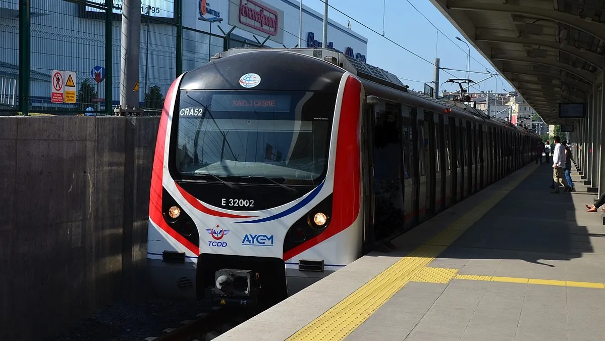 1 Mayıs'ta üç büyük şehirde bazı toplu taşıma araçları ücretsiz olacak