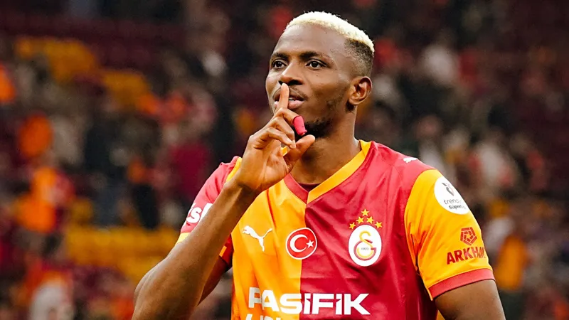Osimhen'den takım arkadaşlarına motivasyon konuşması