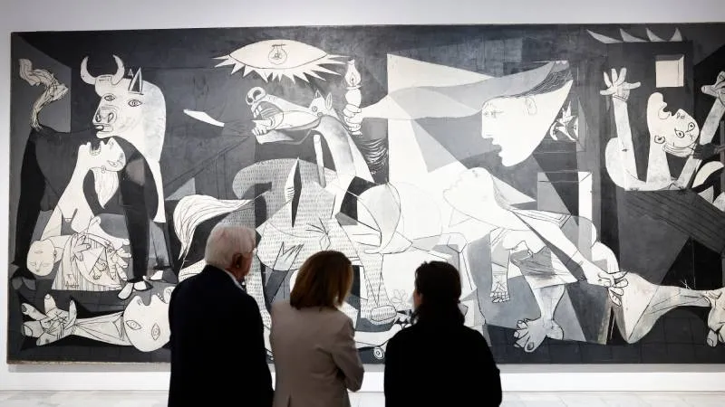 Guernica'nın taşınması tartışması büyüyor | 