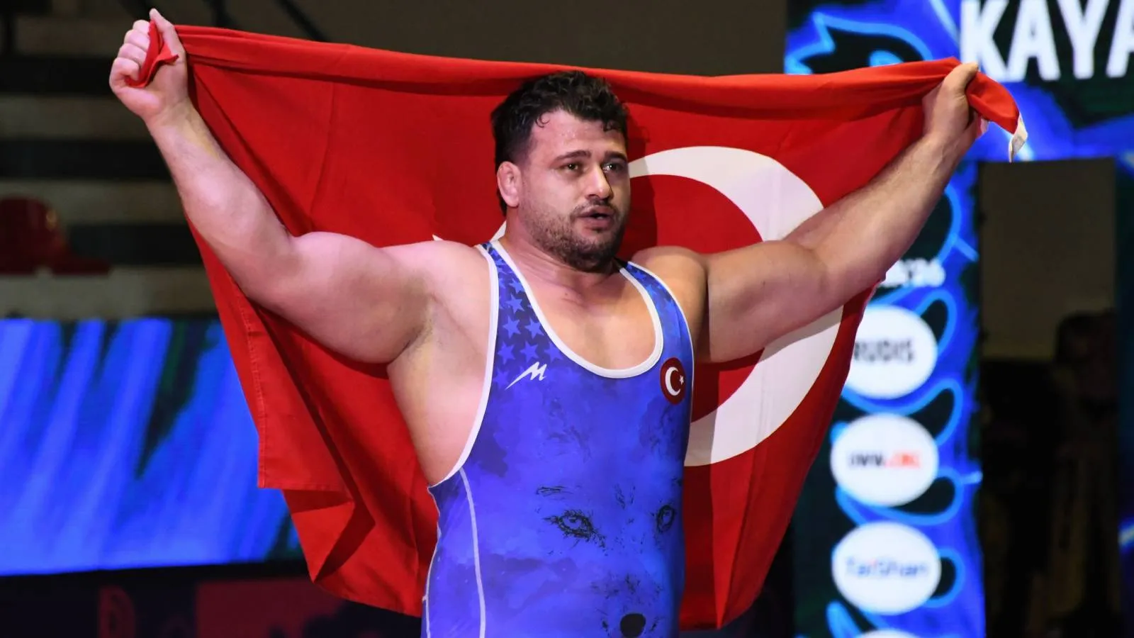 Rıza Kayaalp tarih yazdı: 13. kez Avrupa şampiyonu olarak Karelin'in rekorunu kırdı