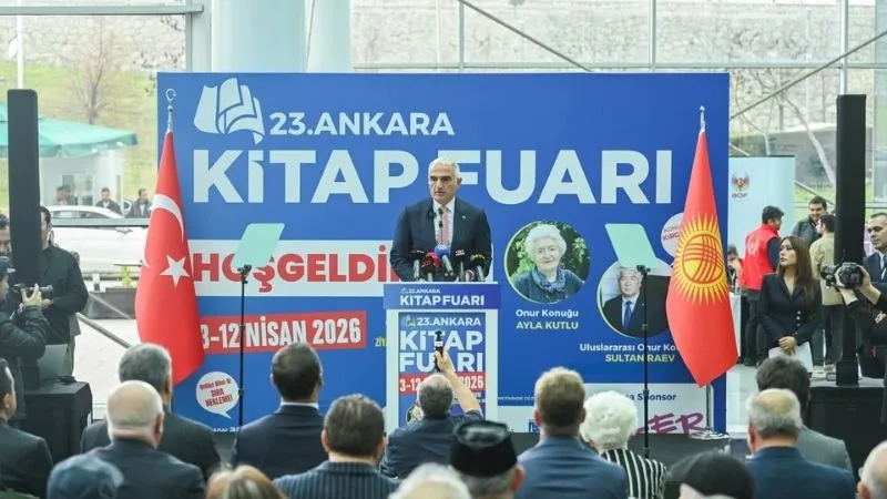 Bakan Ersoy: 1.300 halk kütüphanesiyle 800 bin metrekareye ulaşarak rekor kırdık