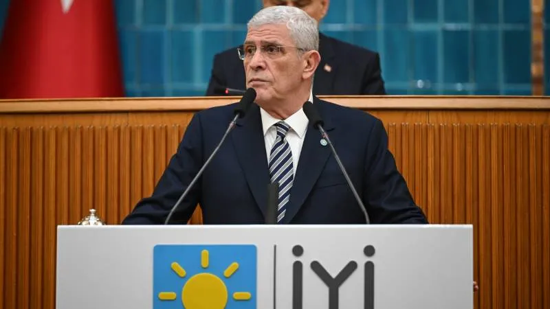 Dervişoğlu: Oturdukları koltukları borçlu oldukları Cumhuriyet'e ihanet ve nankörlük kervanına yeni katılımlar görüyoruz!