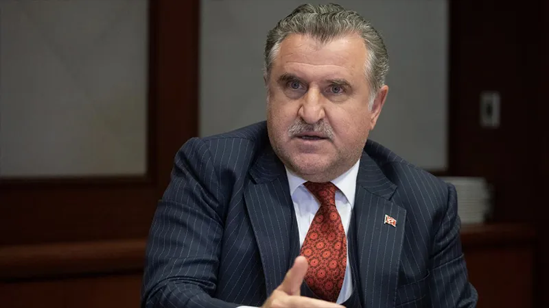 Bakan Bak’tan tepki çeken 'şampiyon Cimbom' sözlerine açıklama: Voleybol takımını kastettim