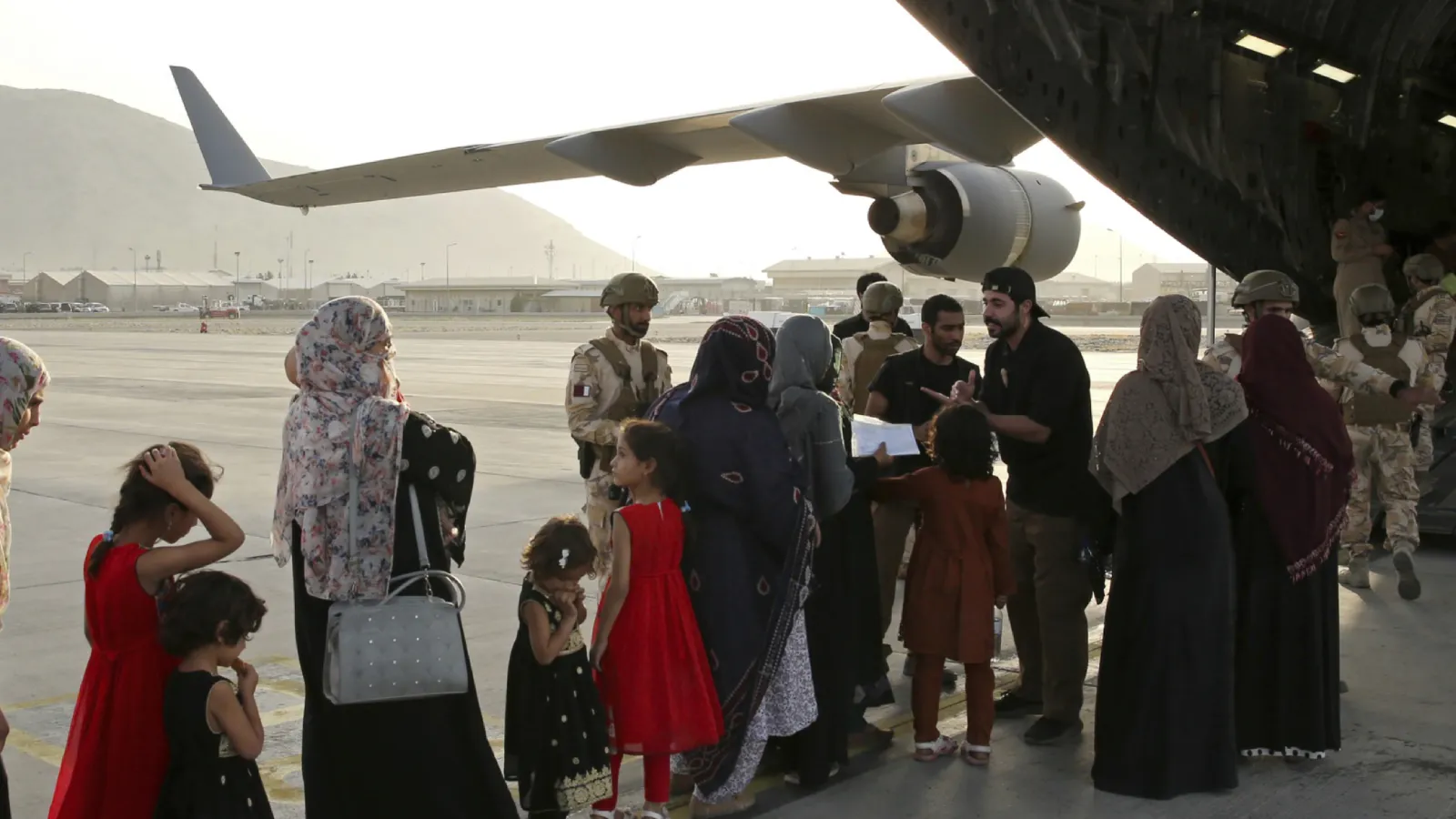 400'ü çocuk: ABD, Taliban'dan kaçan yüzlerce Afgan'ı Kongo'ya göndermeyi planlıyor