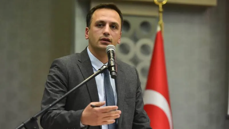 Savcılık itiraz etti, mahkeme reddetti: Bornova Belediye Başkanı Ömer Eşki ve diğer 3 isme yurt dışı çıkış yasağı