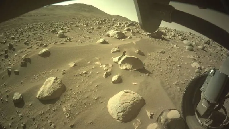 Mars'ta yaşamın yapı taşları bulundu: Tam 3,5 milyar yıllık!