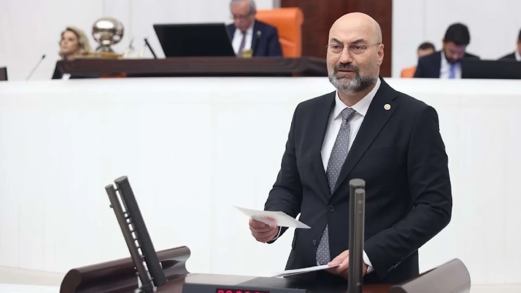 CHP’li Fethi Açıkel Marmaray’daki intihar vakalarını Meclis gündemine taşıdı: Yalnızca bireysel tercihlerle açıklanması mümkün değildir
