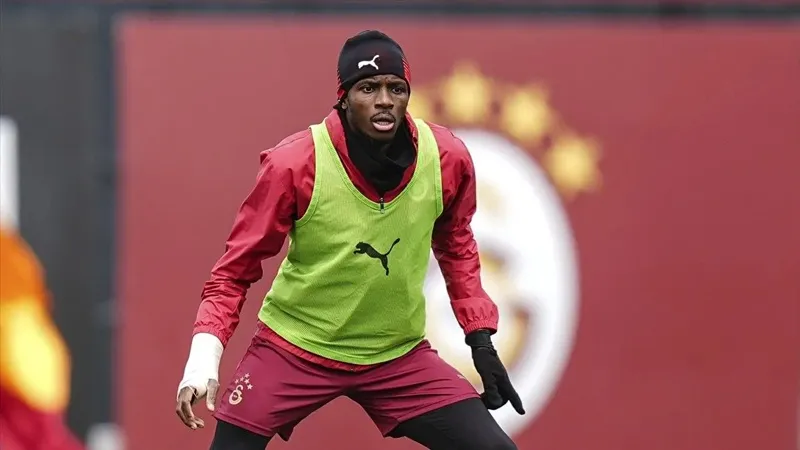 Victor Osimhen için derbi kararı