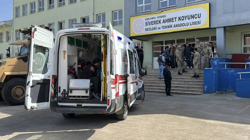 Şanlıurfa'daki okul saldırısıyla ilgili haber yapan Sabah gazetesi muhabiri gözaltına alındı