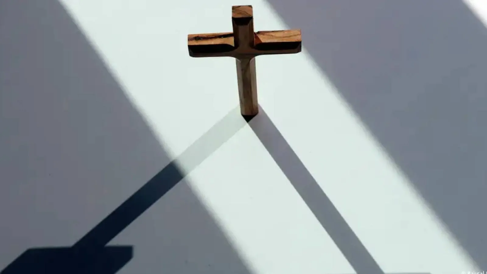 Kiliselerden AfD programına tepki: İnsan onuruna saldırı