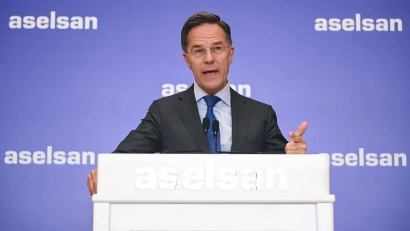 NATO Genel Sekreteri: Türkiye bir savunma sanayisi tabanının nasıl organize edileceğine dair harika bir örnek