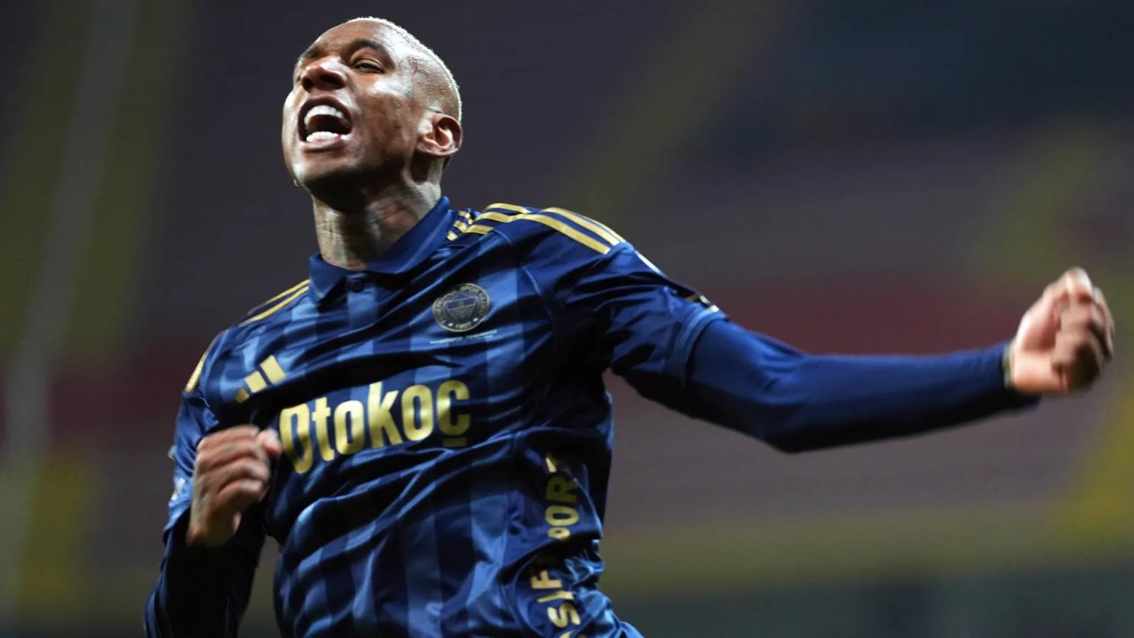 Anderson Talisca: Önümüzde beş final maçı var, her şey yolunda giderse kupayı kazanacağız