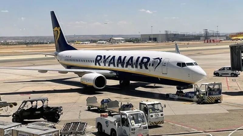 Havayolu devi Ryanair CEO'sundan Avrupa havacılık sektörü için iflas uyarısı