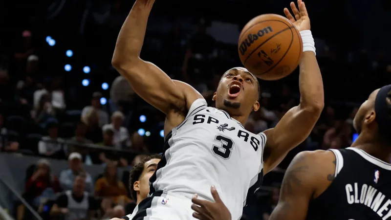 NBA'de yılın altıncı adamı Keldon Johnson