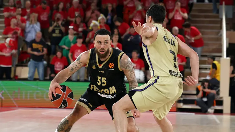 EuroLeague'de play-off eşleşmeleri belli oldu