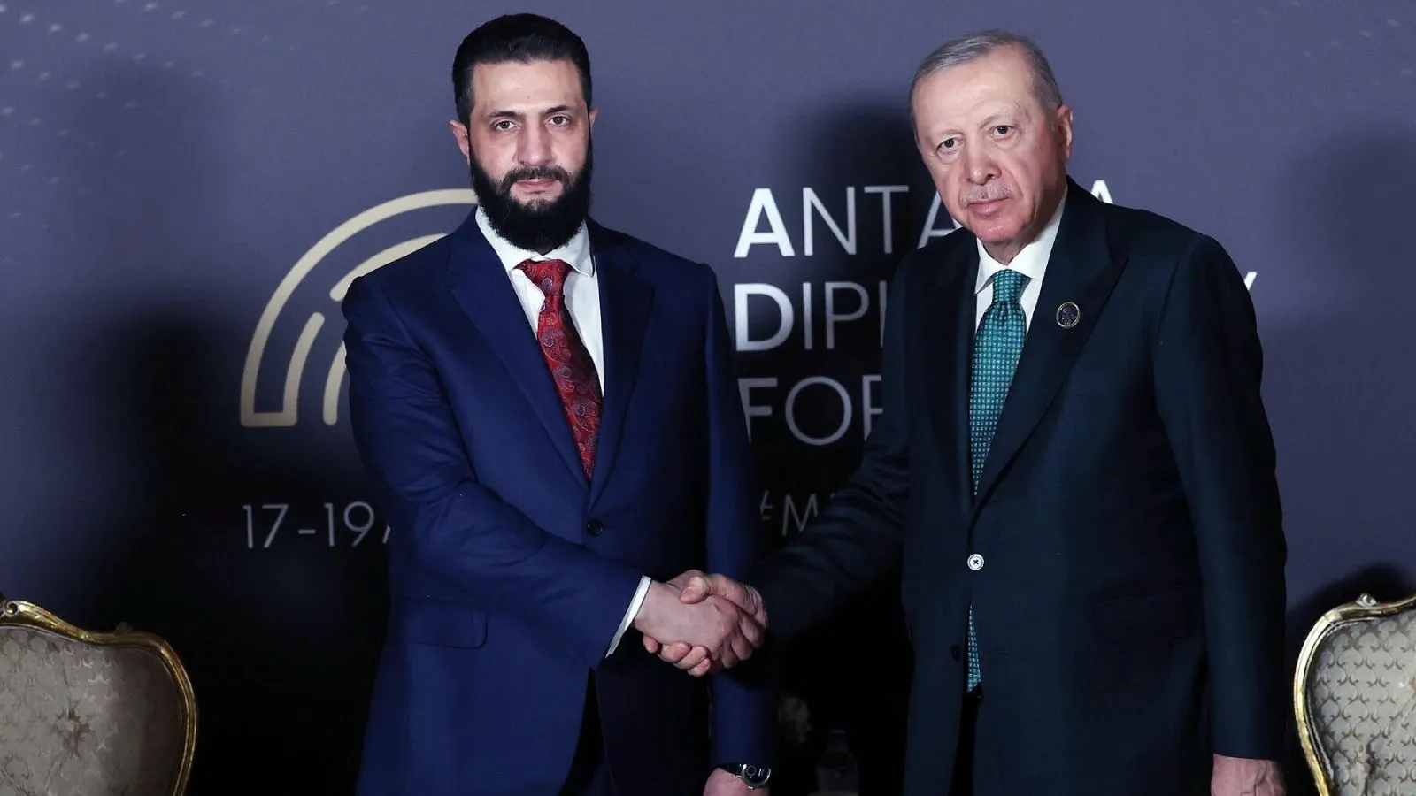 Erdoğan ve Şara, Antalya Diplomasi Forumu'nda bir arada