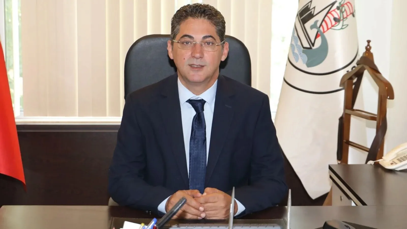 Burhaniye Belediye Başkan Yardımcısı Erbalaban, görevinden istifa etti