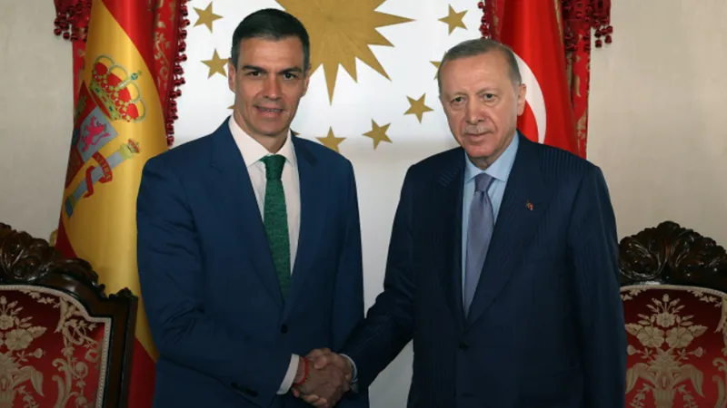 Cumhurbaşkanı Erdoğan, İspanya Başbakanı Sanchez ile telefonda görüştü: Gündem ikili ilişkiler ve küresel gerilimler