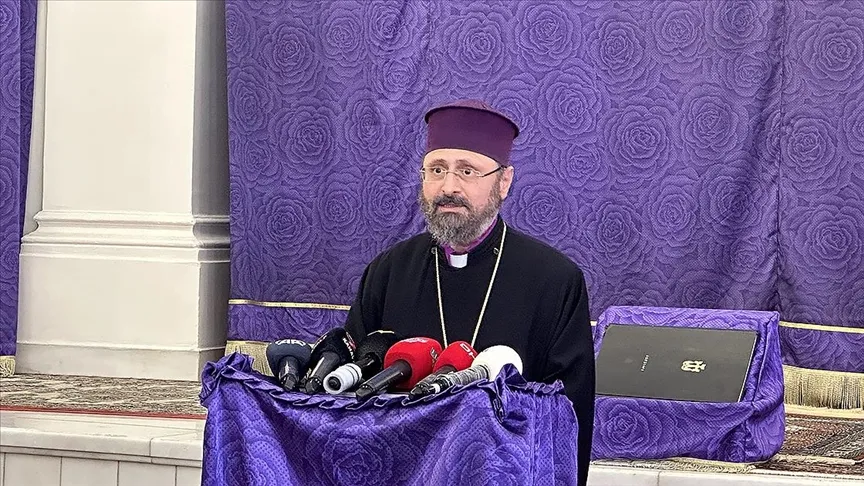 Türkiye Ermenileri Patriği Maşalyan'dan Orta Doğu'da barış mesajı: Çevremiz ateş çemberi, masum insanın ölmesinden kaygı duyuyoruz