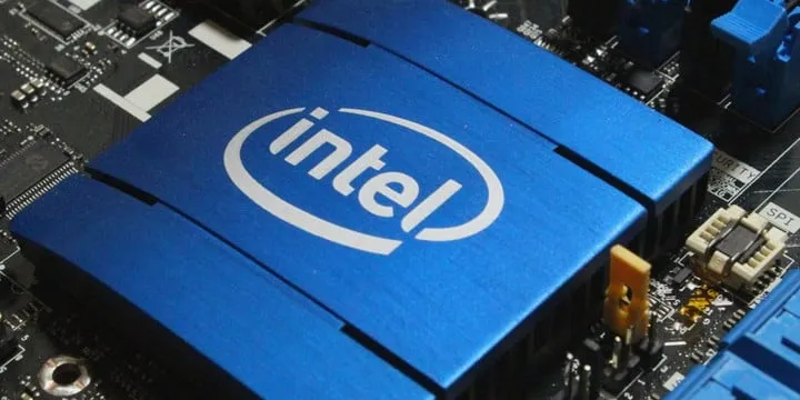 Intel'in geliri ilk çeyrekte yüzde 7 arttı