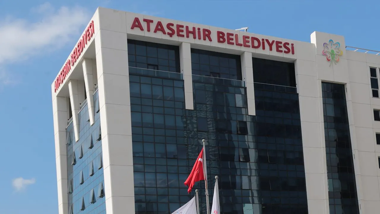 CHP'li Murat Güneş ile AKP'li Serdar Orhan'ın aday olduğu Ataşehir Belediyesi başkanvekili seçiminde ikinci tura geçildi

 İlk turda Güneş 23, Orhan 12 oy aldı