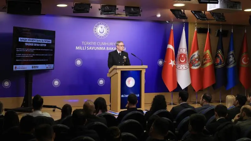 MSB'den NATO karargâhları açıklaması: Montrö'den taviz söz konusu değil; süreç tamamlandıktan sonra gerekli bilgiler kamuoyuyla paylaşılıyor