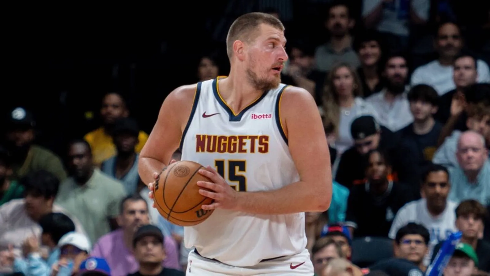 NBA'de Nuggets, Nikola Jokic'in "triple-double" yaptığı maçta Blazers'ı 5  sayı farkla geçti