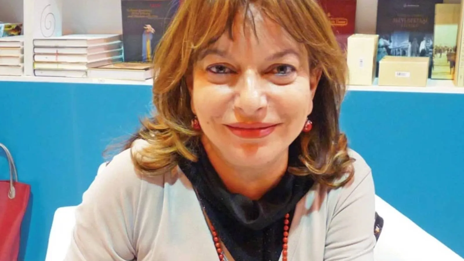 Cumhuriyet'ten Mine Kırıkkanat polemiği sonrası açıklama: Çalışanlarımızın ve yazarlarımızın dikkatli ve özenli olması gerektiğini hatırlatıyoruz