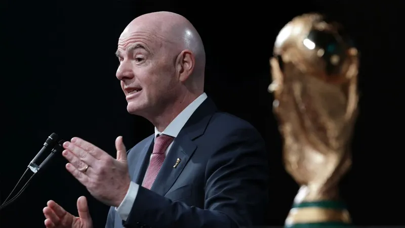 FIFA Başkanı Infantino'dan Türkiye'ye tebrik mesajı: Tutkunuz ve futbol geleneğiniz Kuzey Amerika'yı aydınlatacak