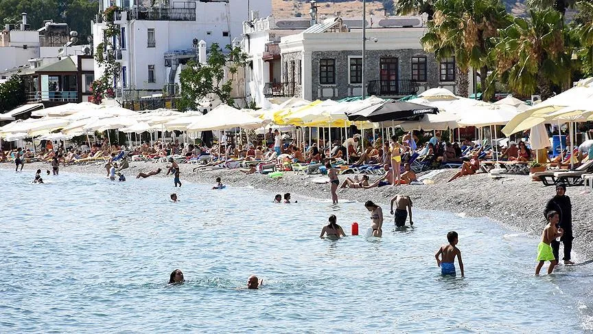 Bodrum Otelciler Derneği: Özel plajlar kişi başı 2 bin TL'den başlıyor; Bodrum pahalı değil
