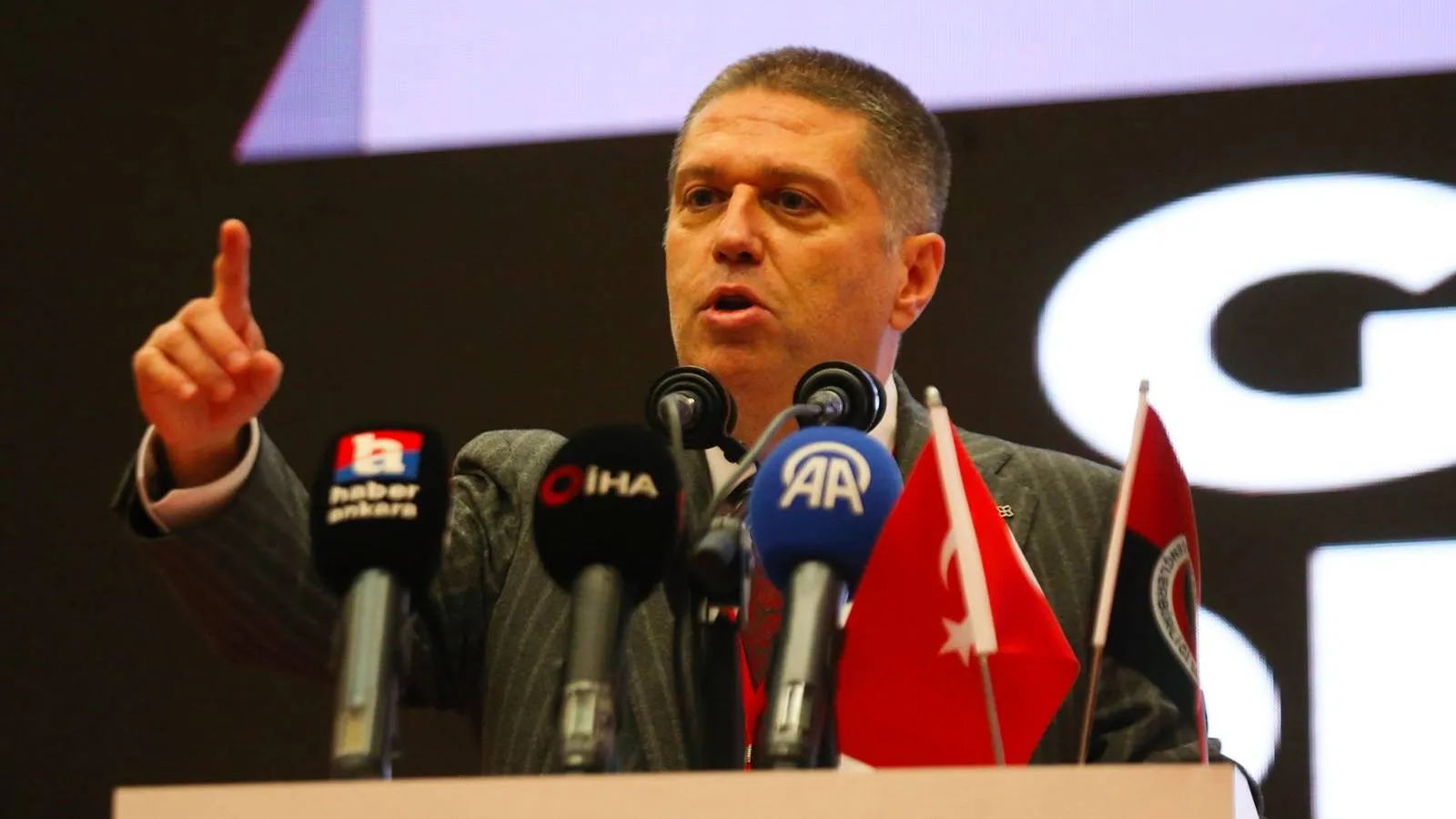 Gençlerbirliği'nden transfer yasağına ilişkin açıklama: Ödemeler yapıldı