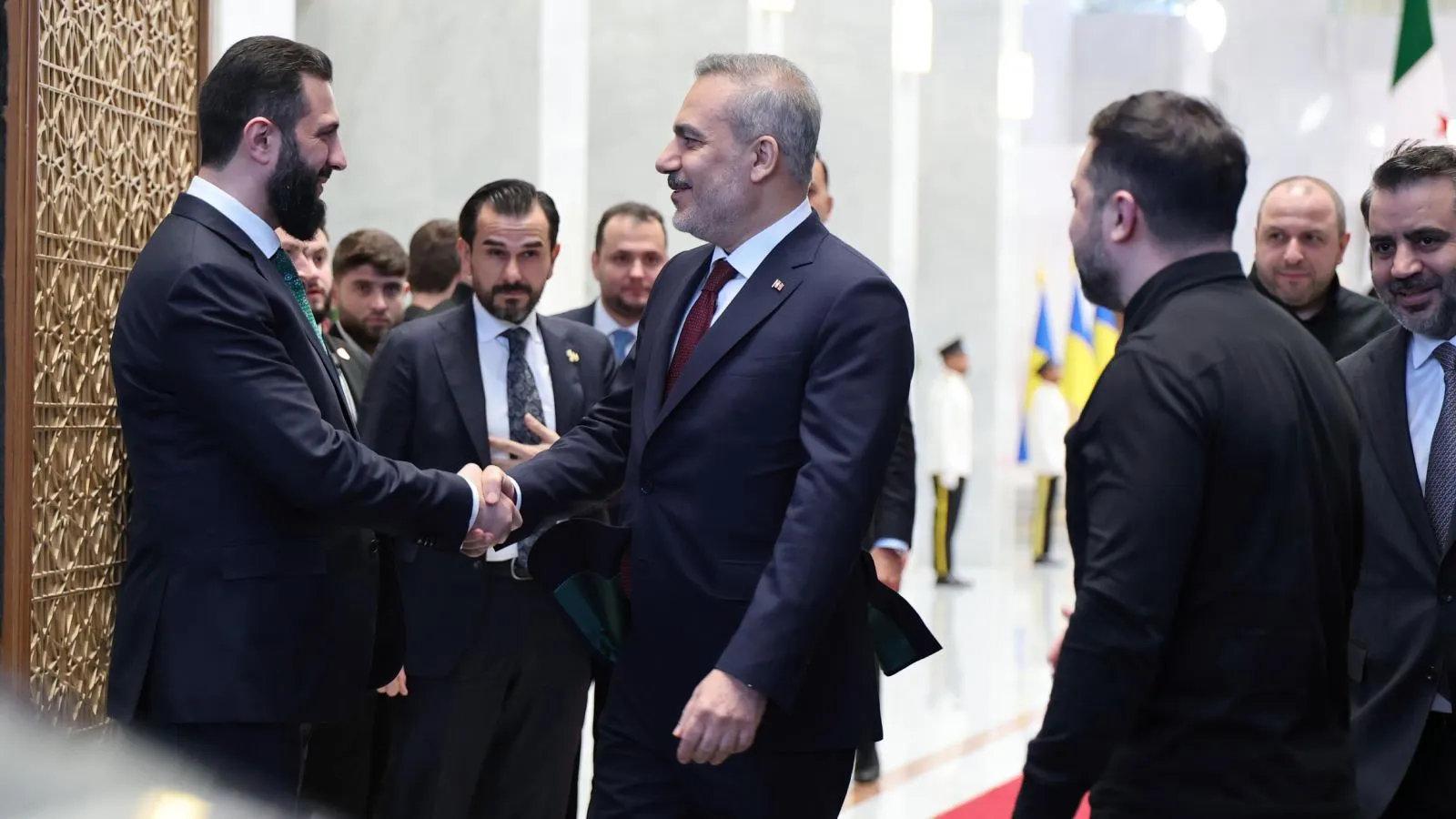 Dışişleri Bakanı Hakan Fidan, Şam'da: Zelenski ve Şara'yla kritik görüşme gerçekleşti