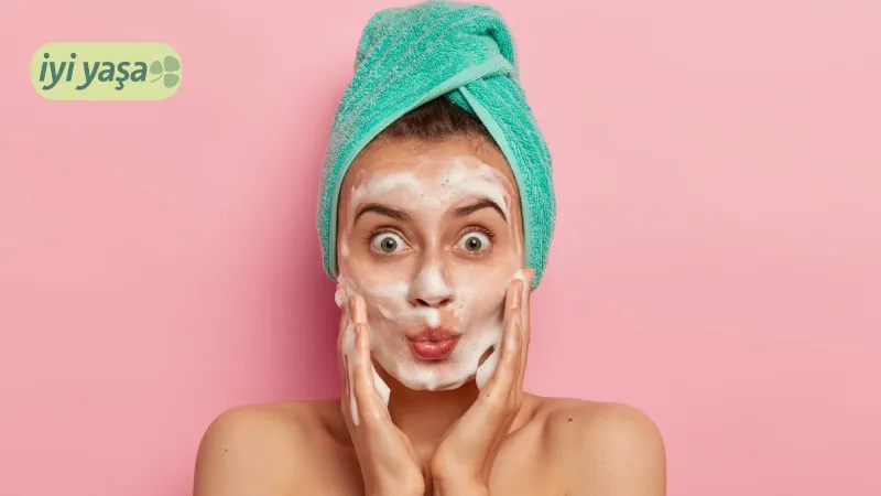 Dermatologlardan yüzünüzü yıkamak için 10 kural: Yapılması ve yapılmaması gerekenler