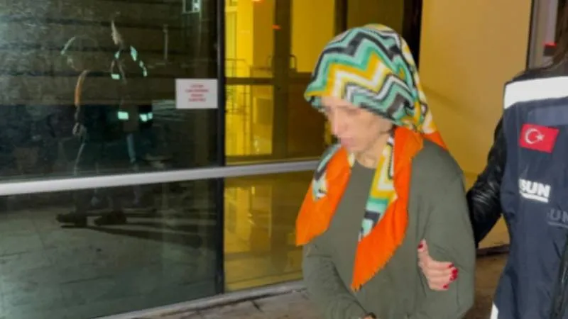 Evinde doğurduğu bebeği öldürerek çöp konteynerine attığı iddia edilen sanık hâkim karşısında: Ölü doğdu, 5 gün evde sakladım