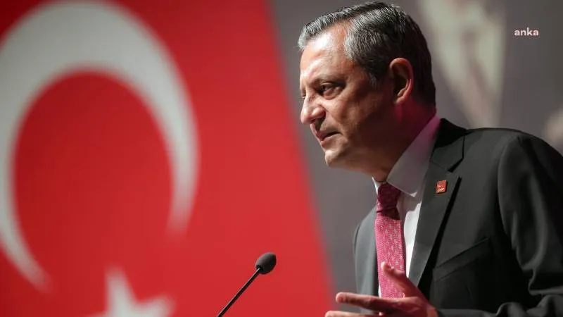 CHP lideri Özel, Journal of Democracy için yazdı; Macaristan'ı örnek verdi: Türkiye’deki bir demokratik zafer dünya için de önemli olacak