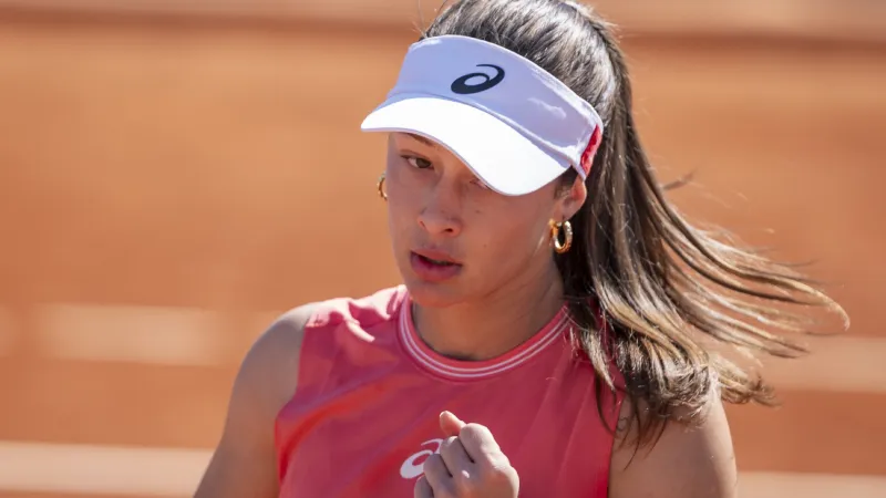 RT @T24spor: Milli tenisçi Zeynep Sönmez, Roma Açık'ta 2. tura yükseldi