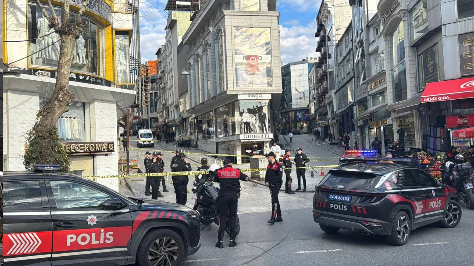 İstanbul'daki kurye cinayetinin 2 şüphelisi sınırda yakalandı