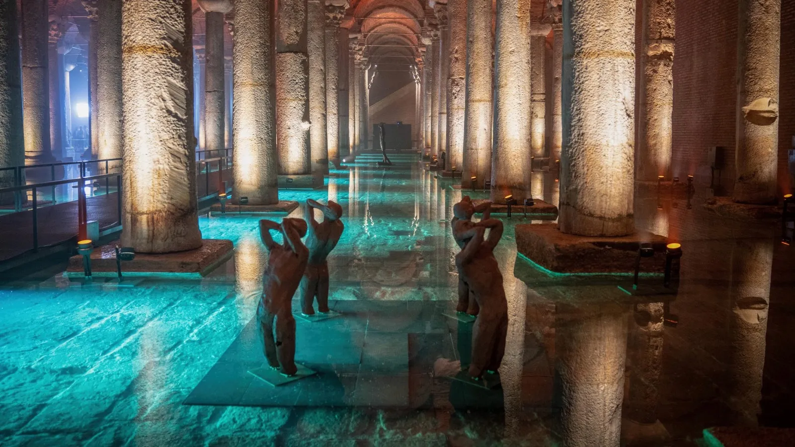 Yerebatan Sarnıcı İBB'den alındı, Vakıflar Genel Müdürlüğü'nden açıklama geldi: Vakıf malları ait olduğu yere dönüyor